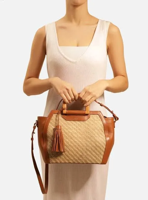 Bolsa Tote marrom em couro palha Original Da Arezzo