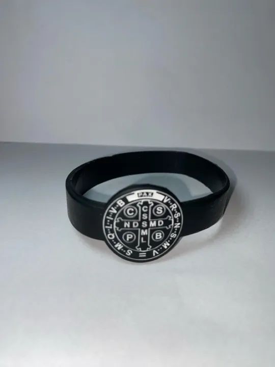 Pulseira de Silicone São Bento - Foto 3