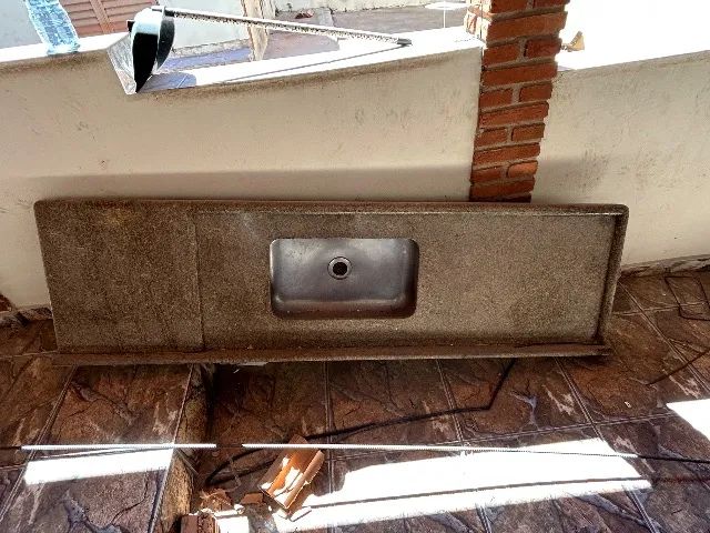 Sink with Stone64842826016897120