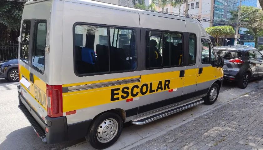 Boxer escolar 16 lugares 2015 - Foto 2