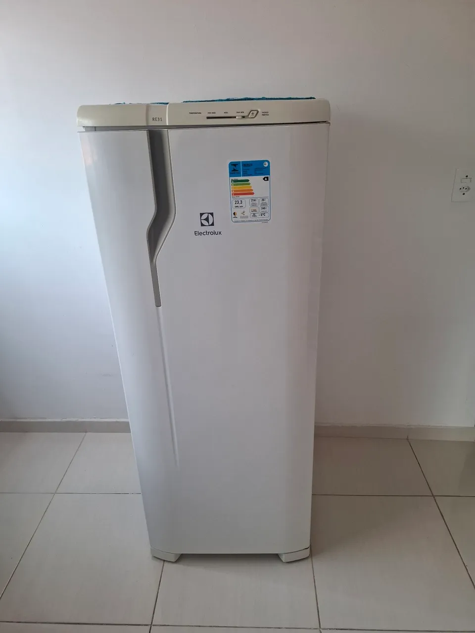 Geladeira Electrolux RE31