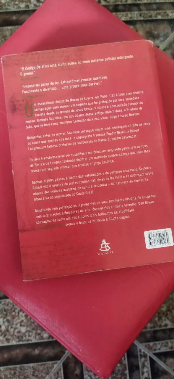 Livro O Código Da Vinci - Dan Brown - Foto 3