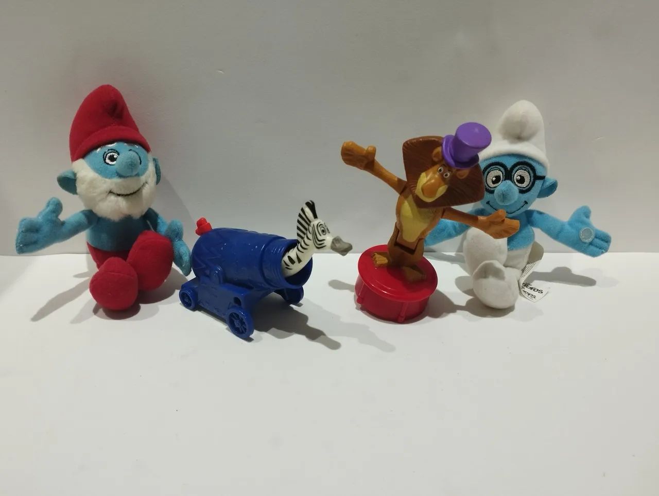 Brinquedos MC lanche feliz valor unitário  - Foto 5