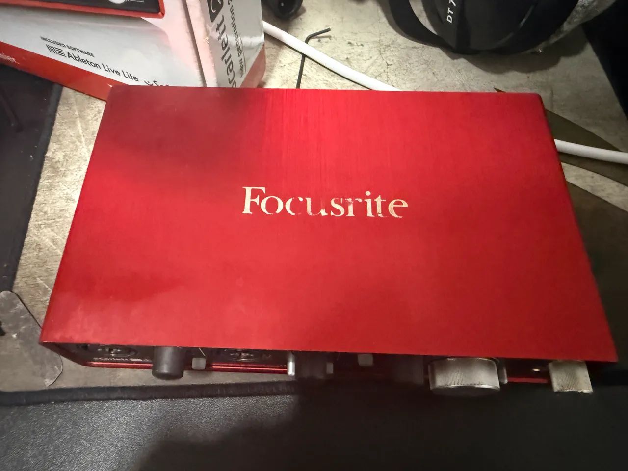 FocusRite  Scarllet 2i4   - Foto 3