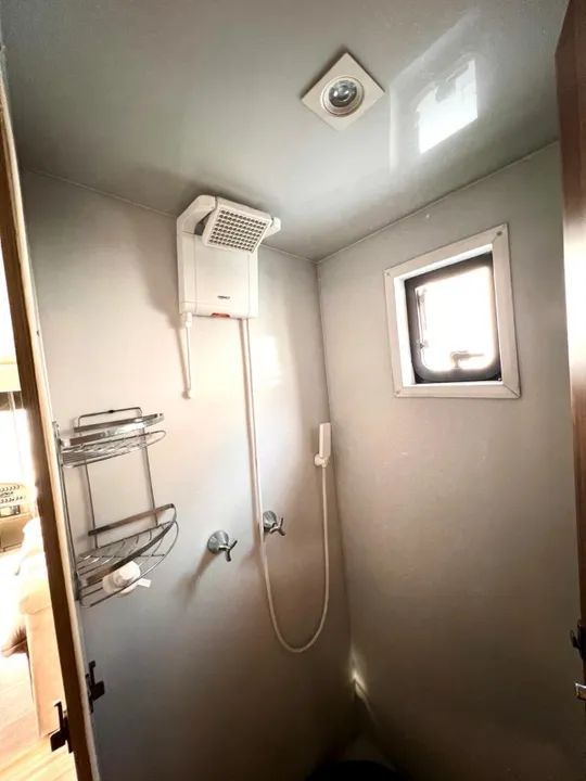 MOTORHOME COM CAVALEIRA - Foto 10