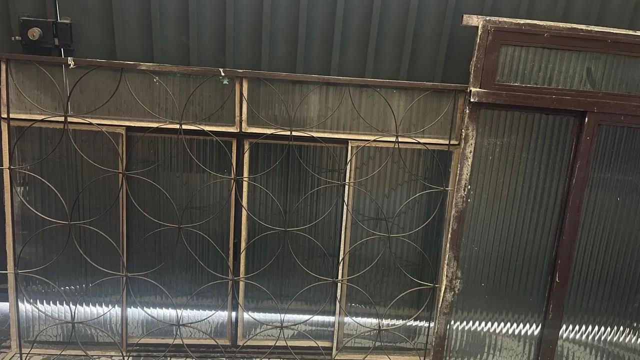 Windows and Doors64295851469569123