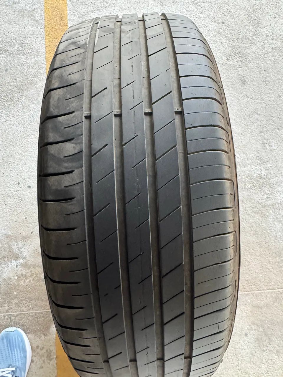 Pneu Goodyear Aro 16