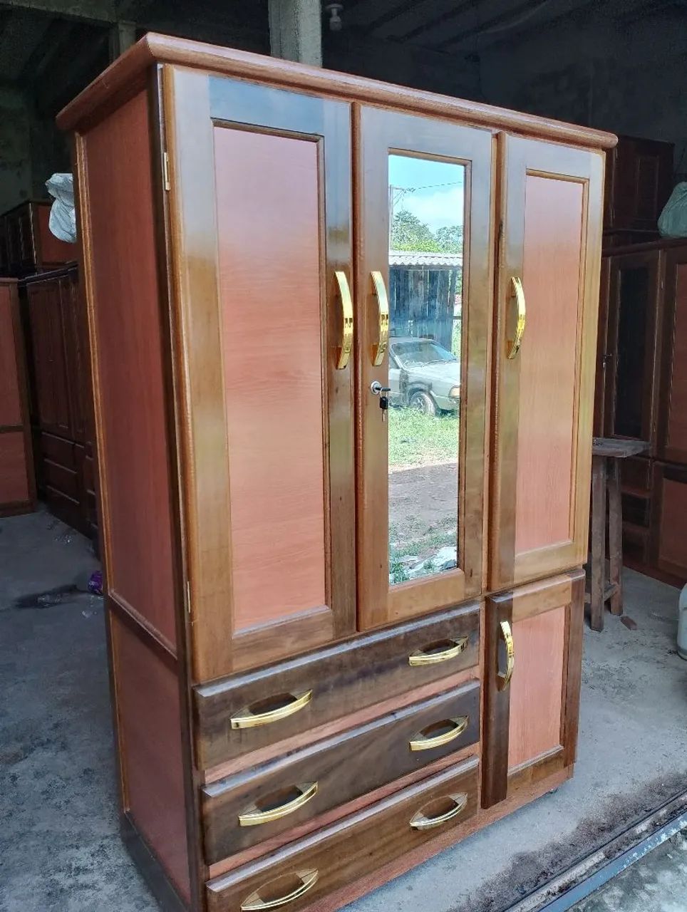 Guarda roupa de solteiro espelhado Novo - Foto 2
