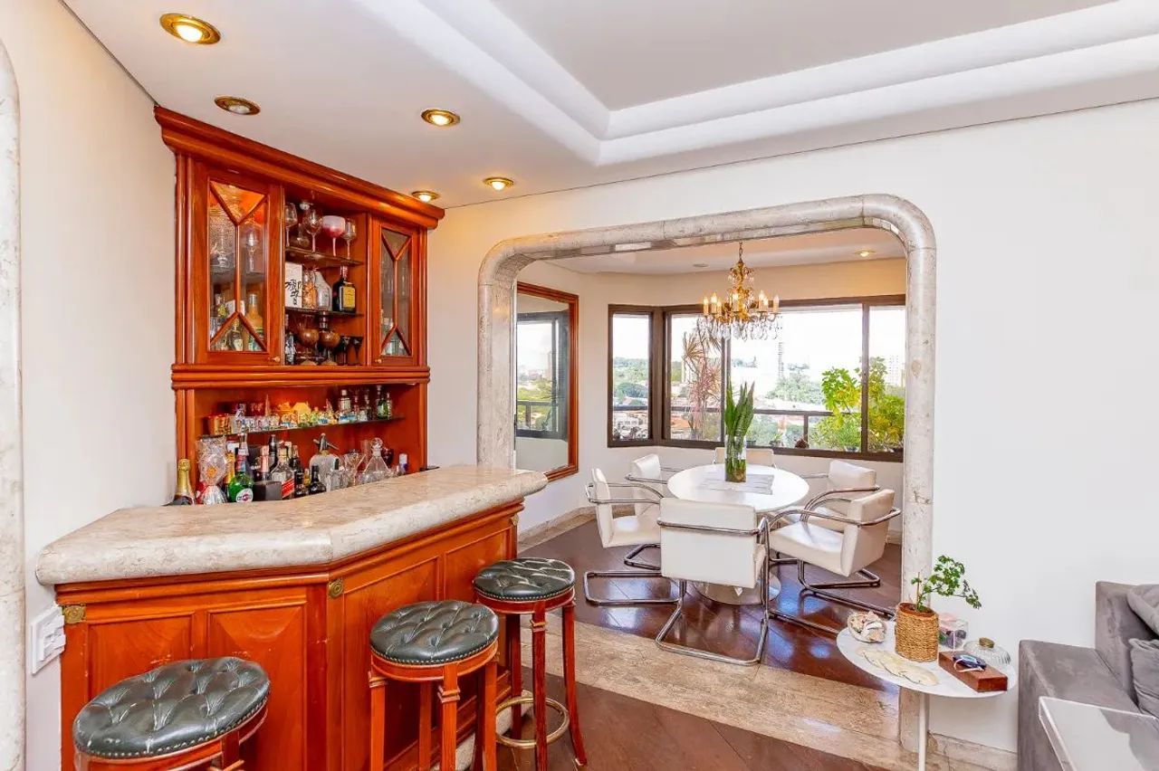 Apartamento tipo para venda com 4 quartos, sendo 3 suítes, 194m² - Foto 5