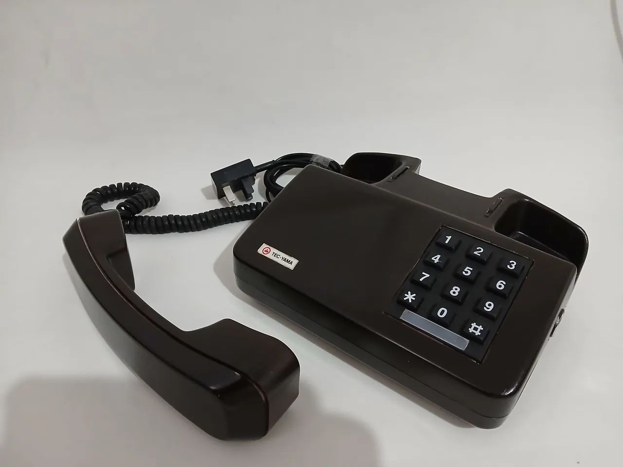 Antigo Telefone de mesa  Repaginado na cor café Tec Yama chaveado anos 80 - Foto 3