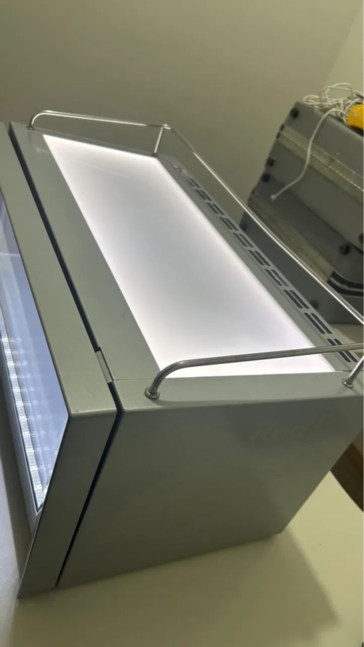 Geladeira Redbull compacta e moderna - Foto 5