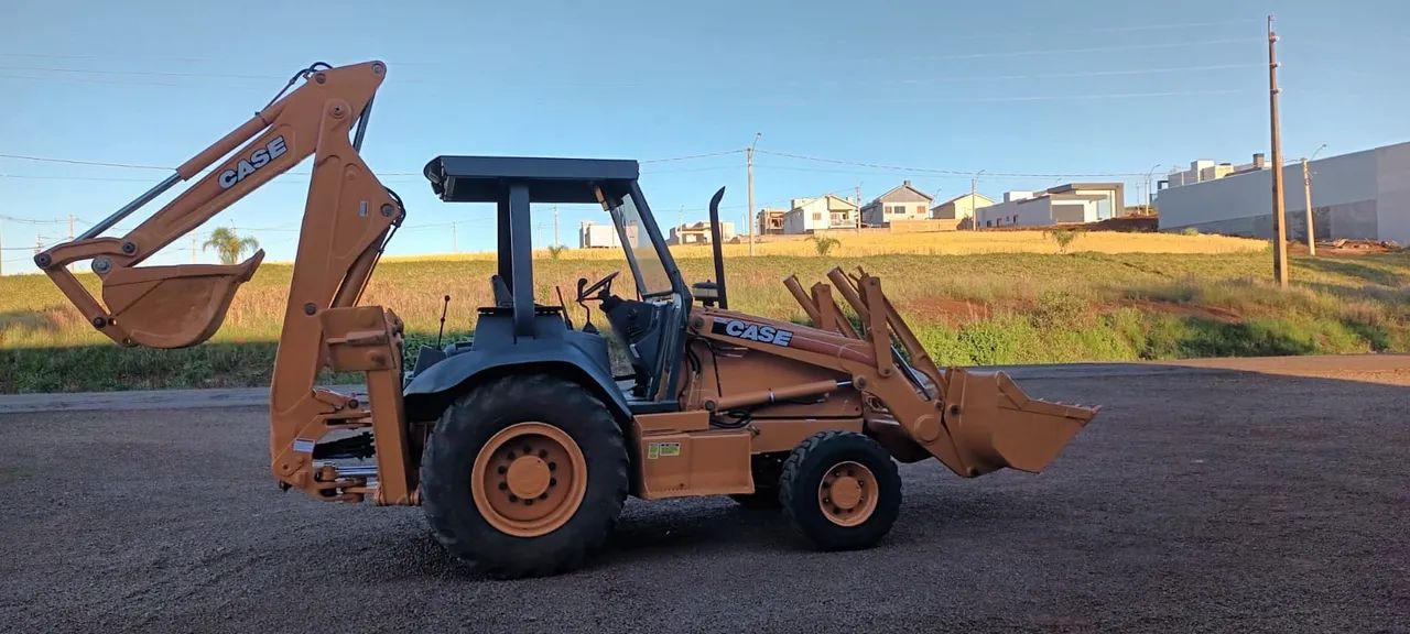 Retroescavadeira Case 580L 4x4 - Foto 6