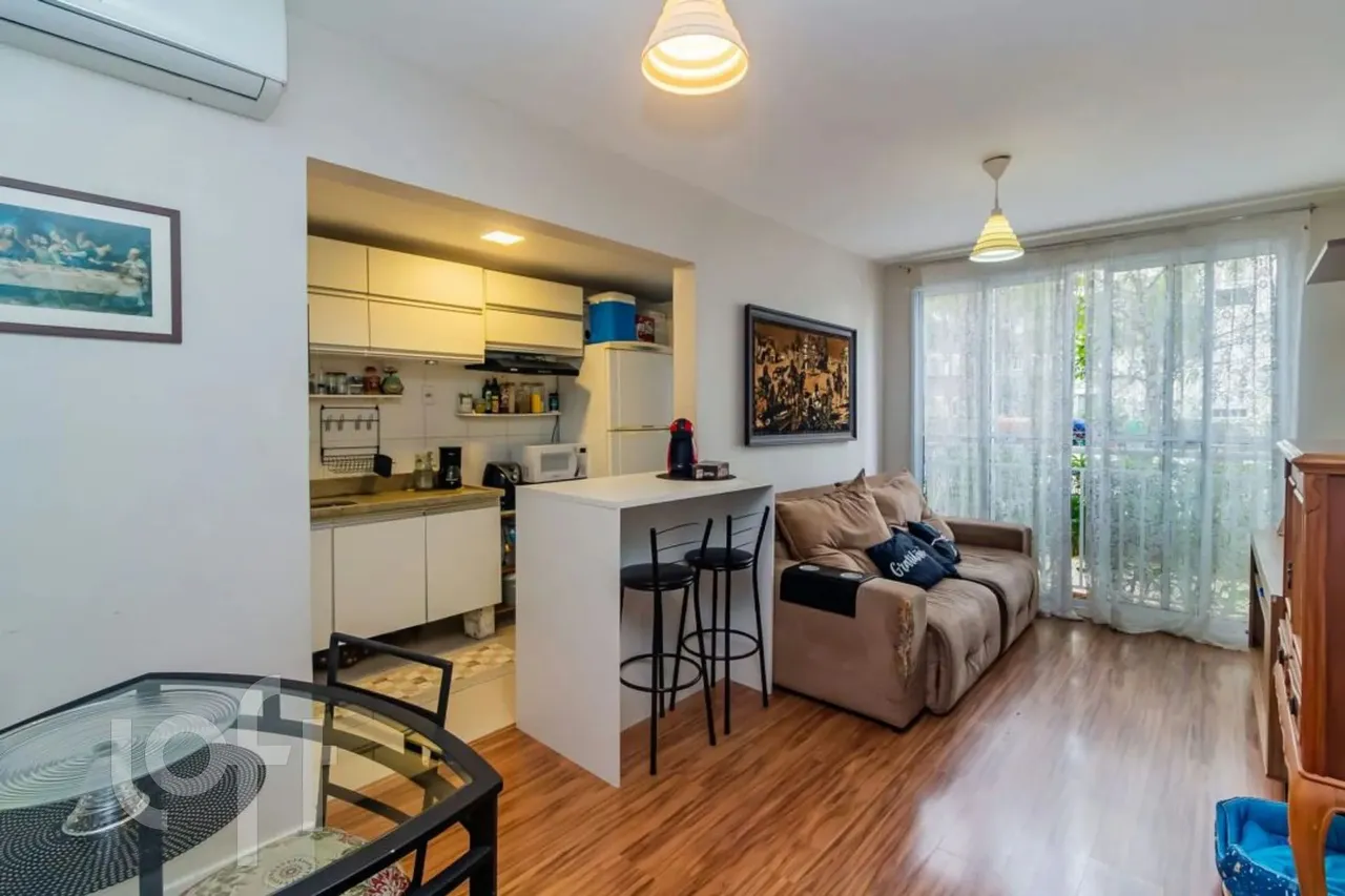 Apartamento à venda em Vila Nova com 58 m², 2 quartos, 1 suíte, 1 vaga