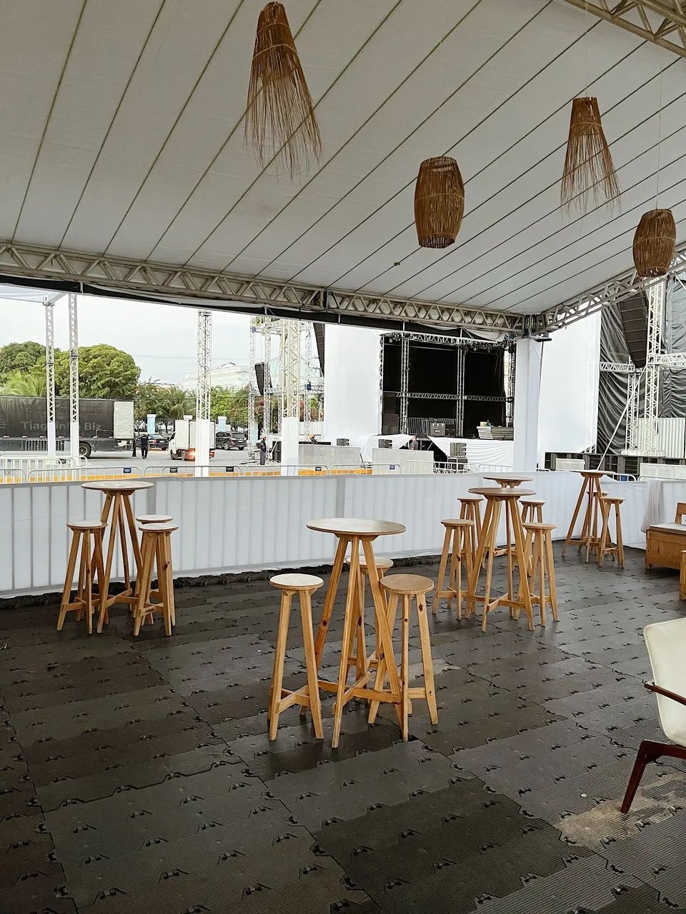 ALUGUEL MESA BISTRÔ  - Foto 2