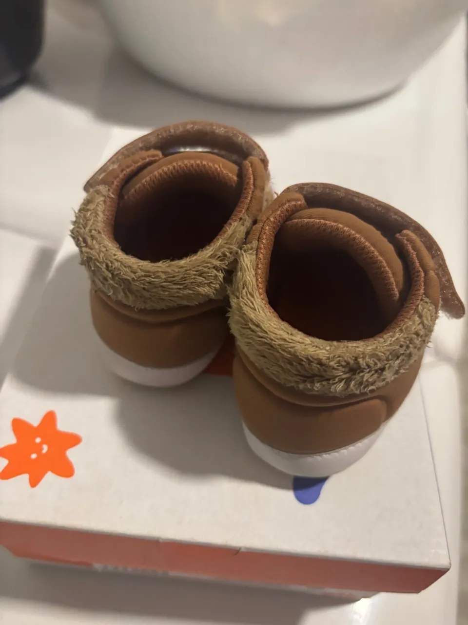 Tênis Bebê Marrom