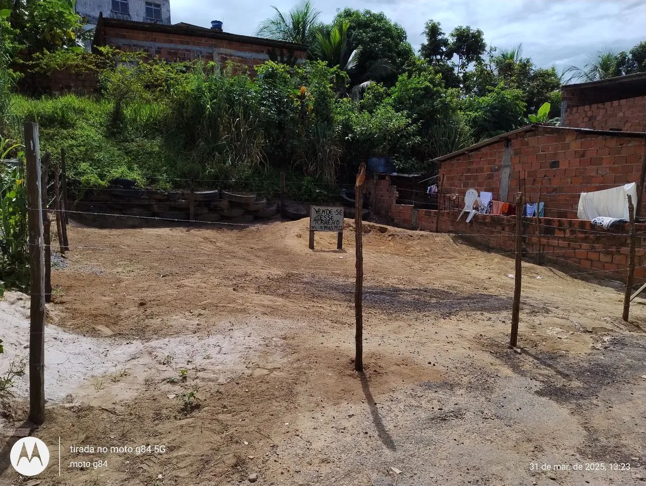 Vende-se esse terreno em ótima localidade para contrução 