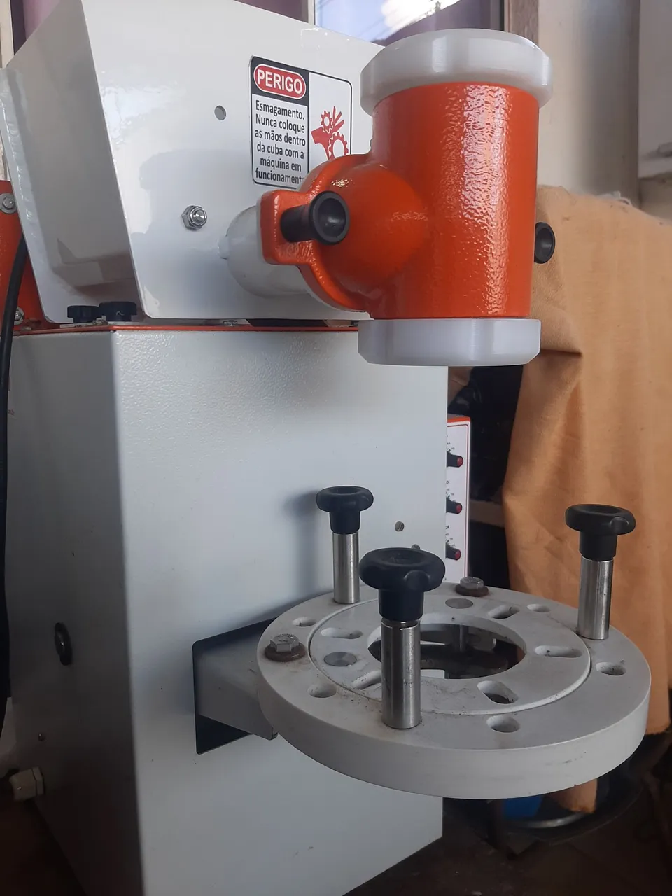 Máquina de fazer salgados