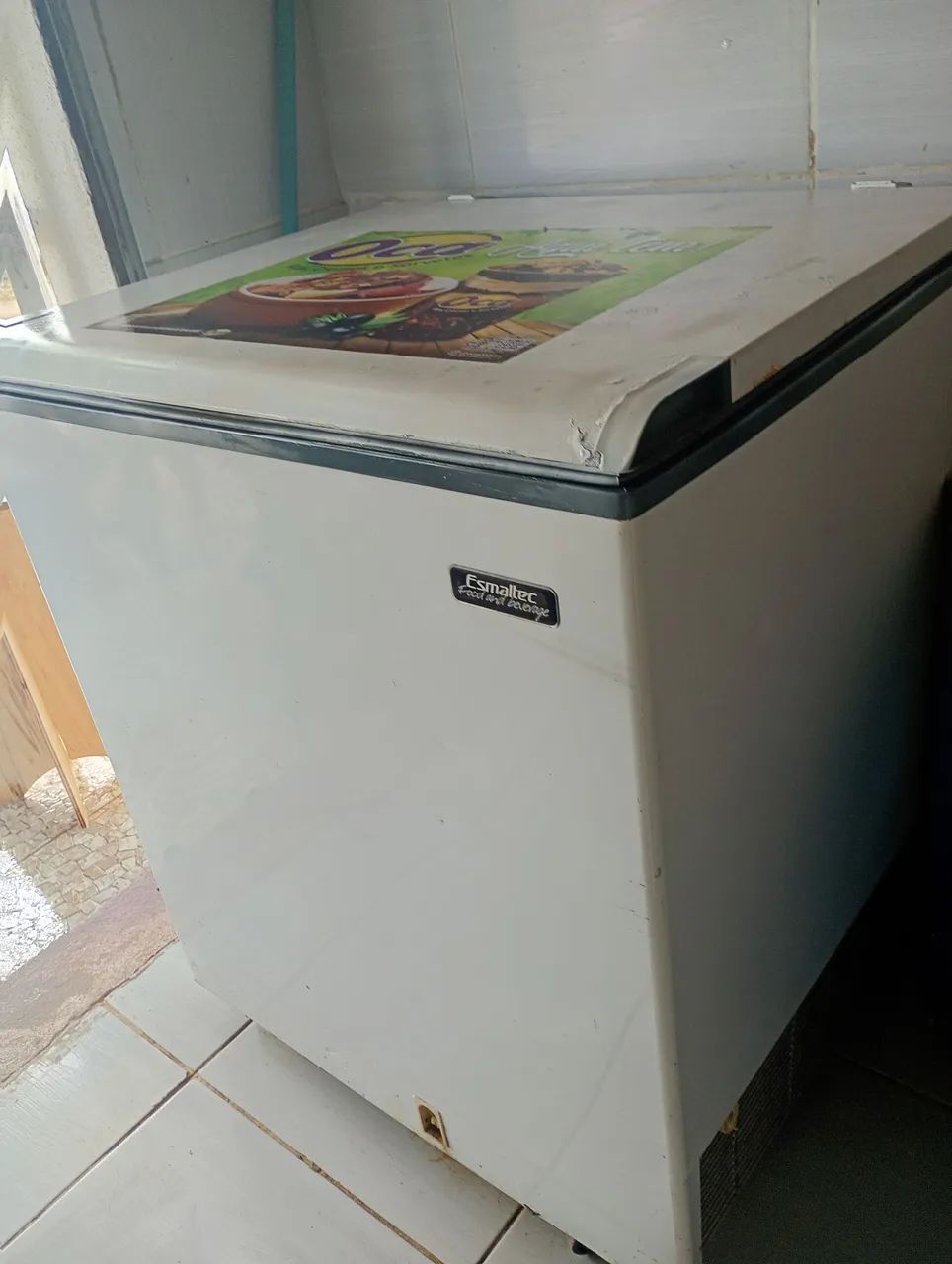 Freezer Esmaltec em ótimo estado 1100 - Foto 6