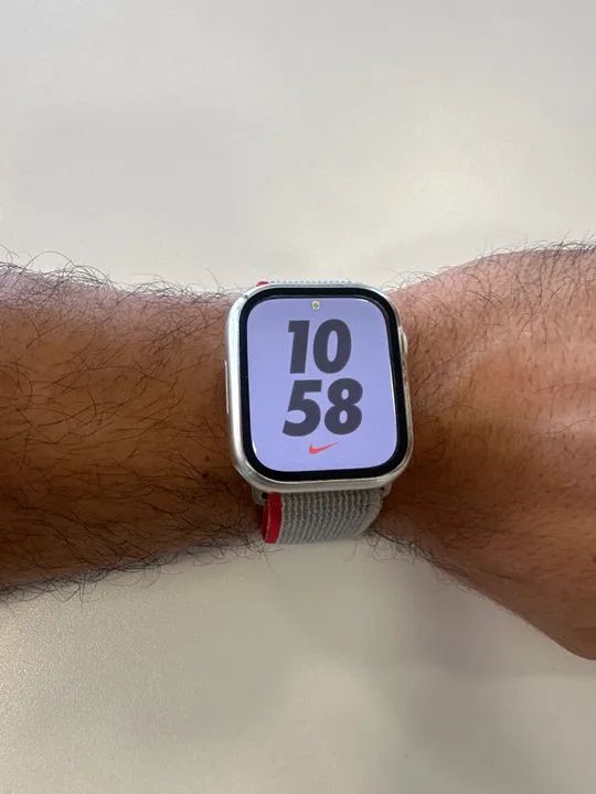 Apple Watch Series 9 45mm