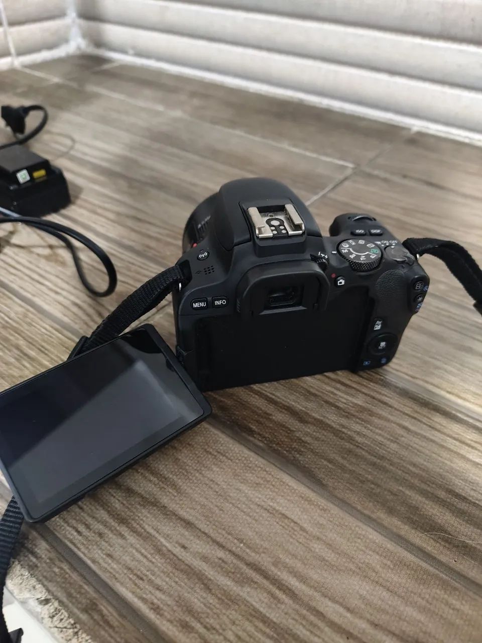 Câmera Canon SL2 - Foto 5
