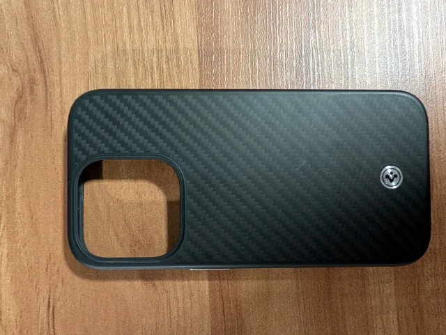 Capinha Spigen enzo aramid para iphone 15 pro