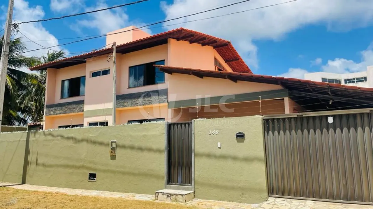 Alugo casa com 2 pavimentos no Mosqueiro