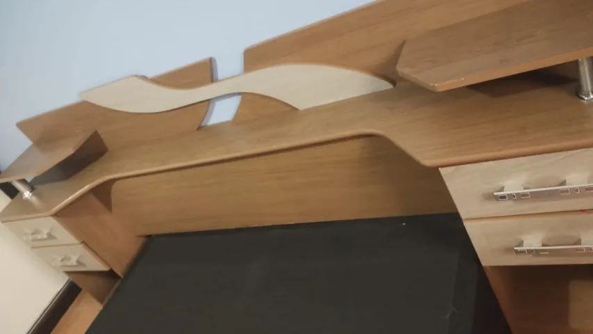 Cabeceira de cama casal box em madeira com 04 gavetas