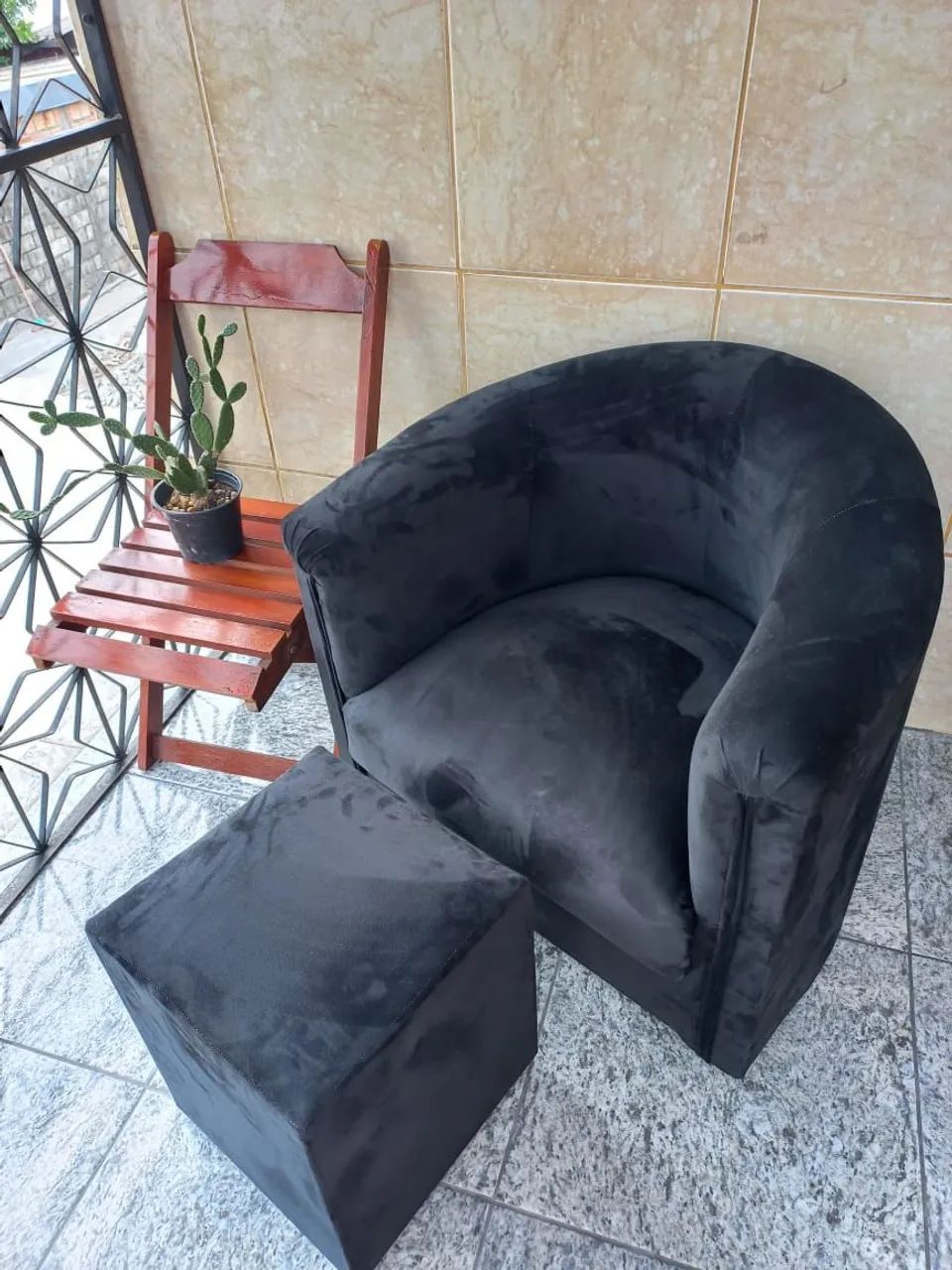 Kit Poltrona+ Puff (Entregamos) - Foto 3