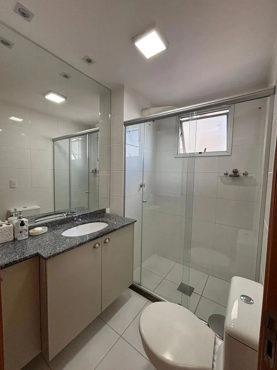 Apartamento mobiliado para alugar com 3 quartos sendo 1 suíte - Foto 4