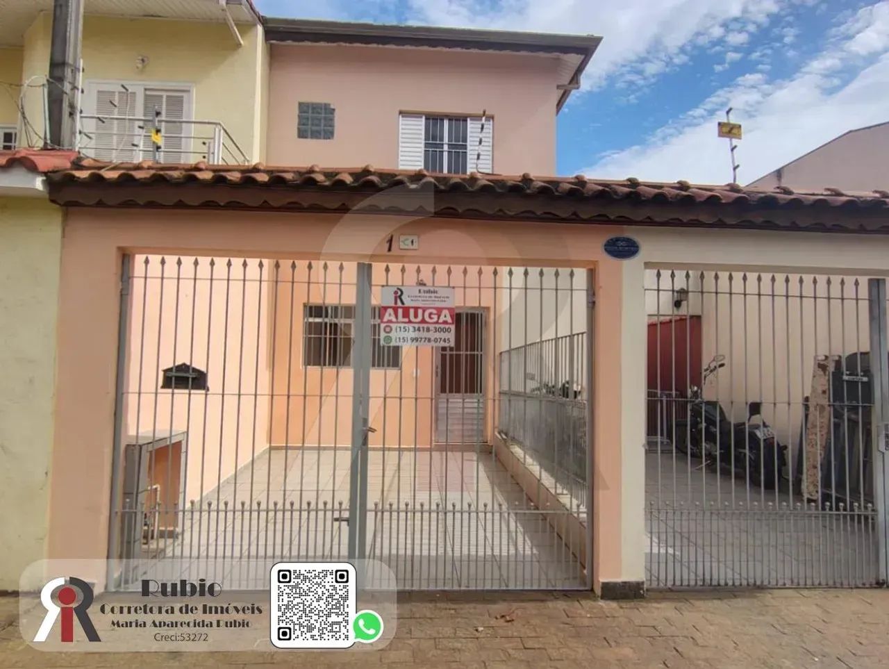 Casa 2 dormitórios - Wanel Ville