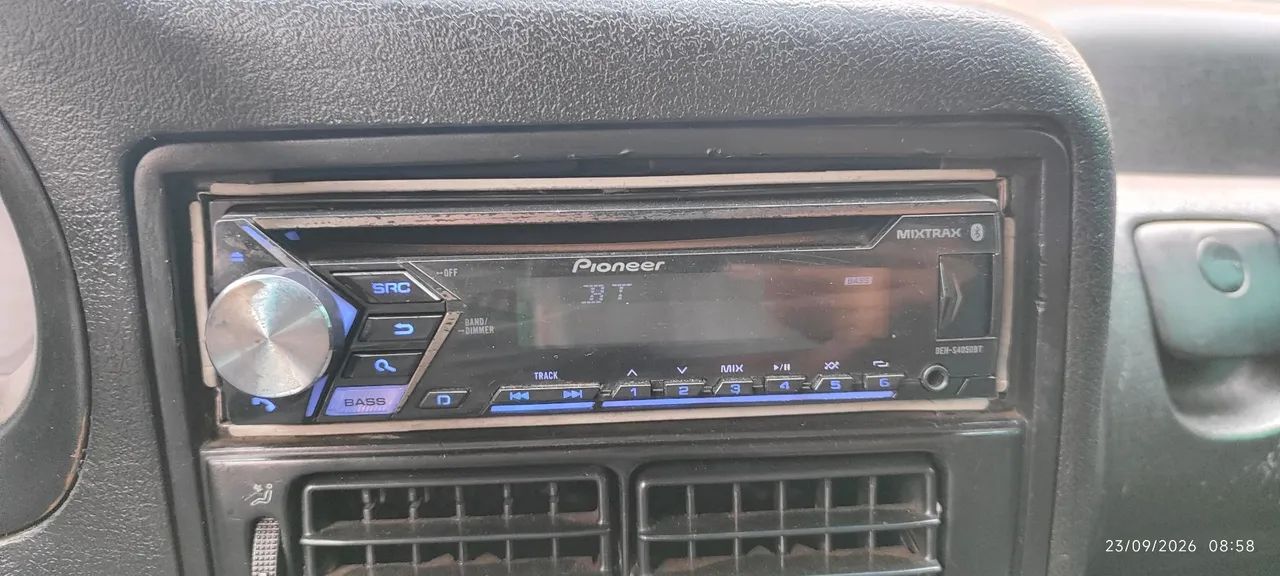 Vendo toca cd Pioneer mixtrax com bluetooth 