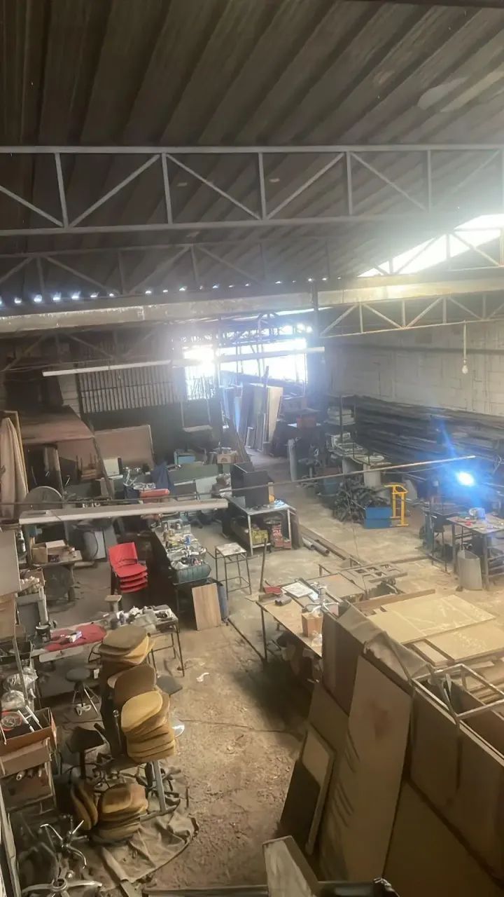 (81681) à venda - Galpão com , 3 vagas, no Barreiro - Foto 2
