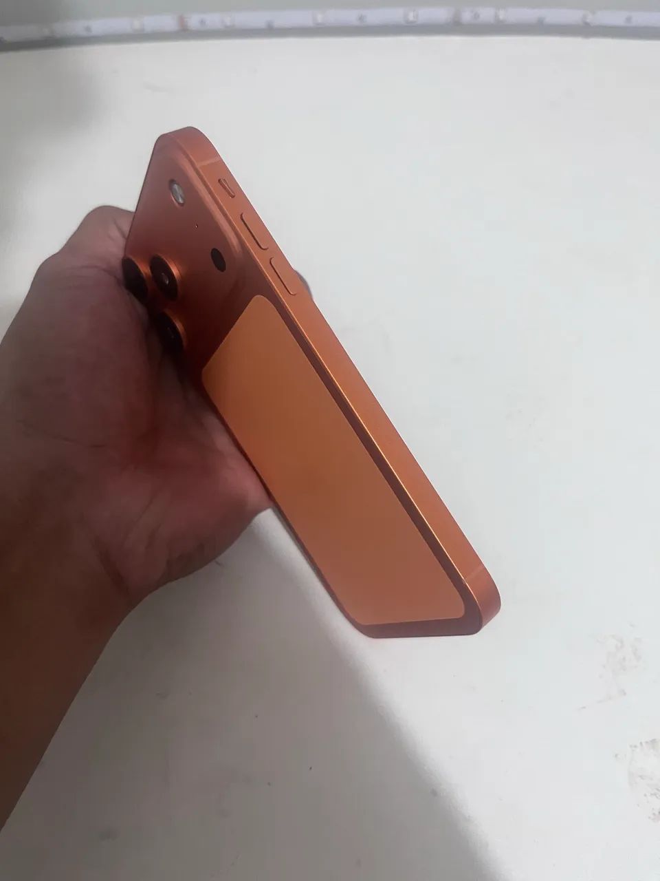 iPhone 11 - 128Gb Na Carcaça Do 17 Pro Max! - Foto 5