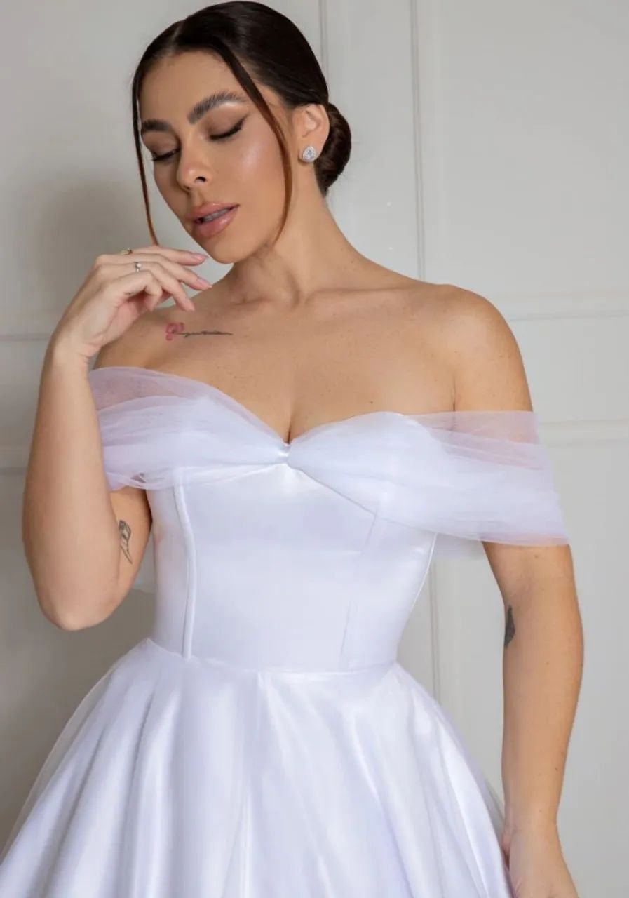 Vestido de noiva com cauda