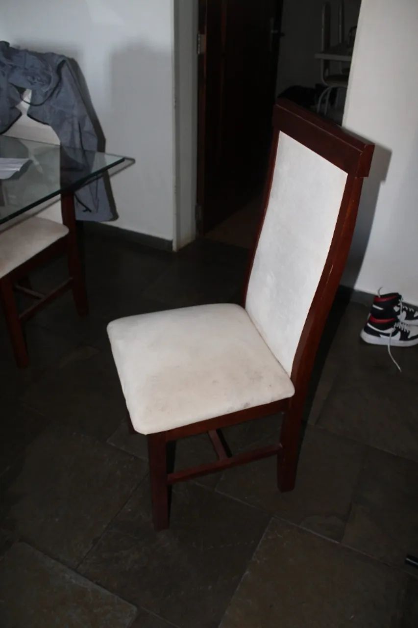 Conjunto mesa de jantar com 6 cadeiras - Foto 4
