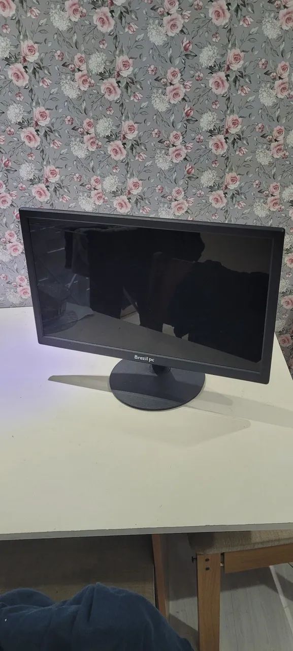 Monitor 20"