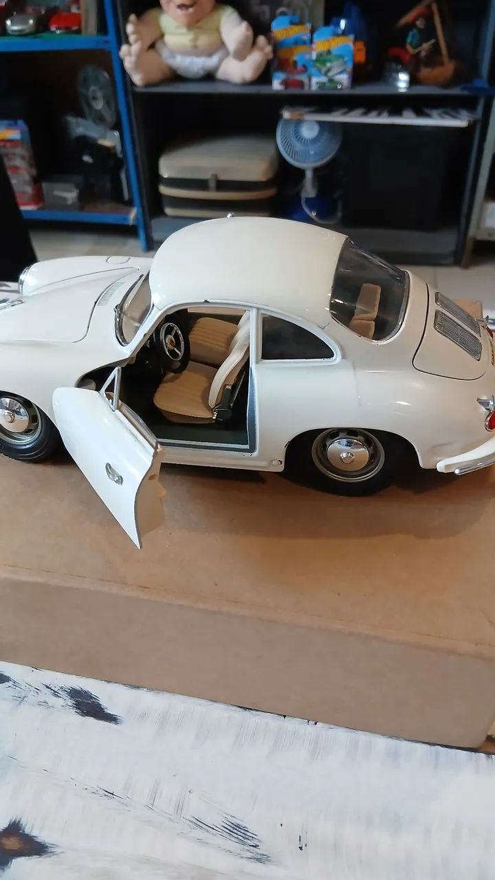 Miniatura colecionável Porsche 356B Coupé 1961 - Hobbies e
