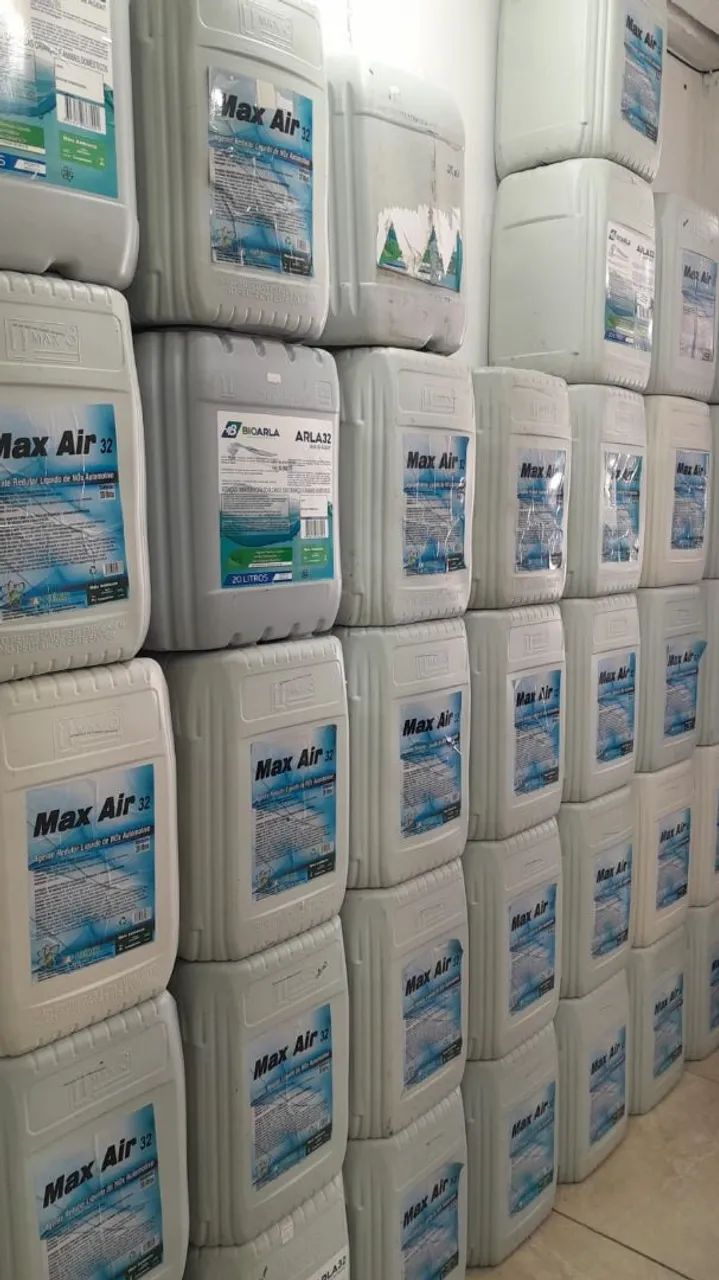 Galão 30l usado com mangueira liquidando só hoje - Foto 3