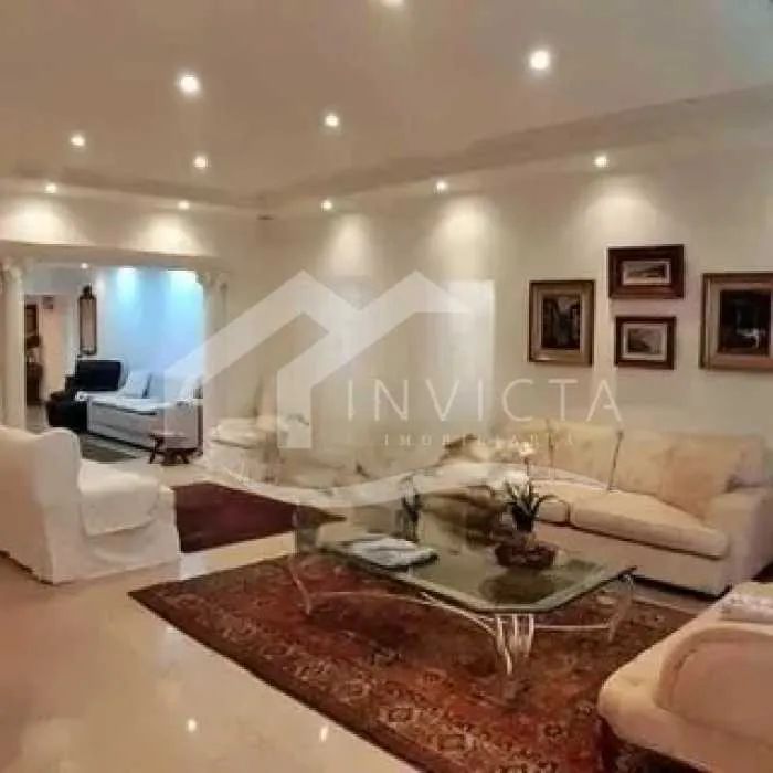 Imperdível apartamento no coração de Ipanema