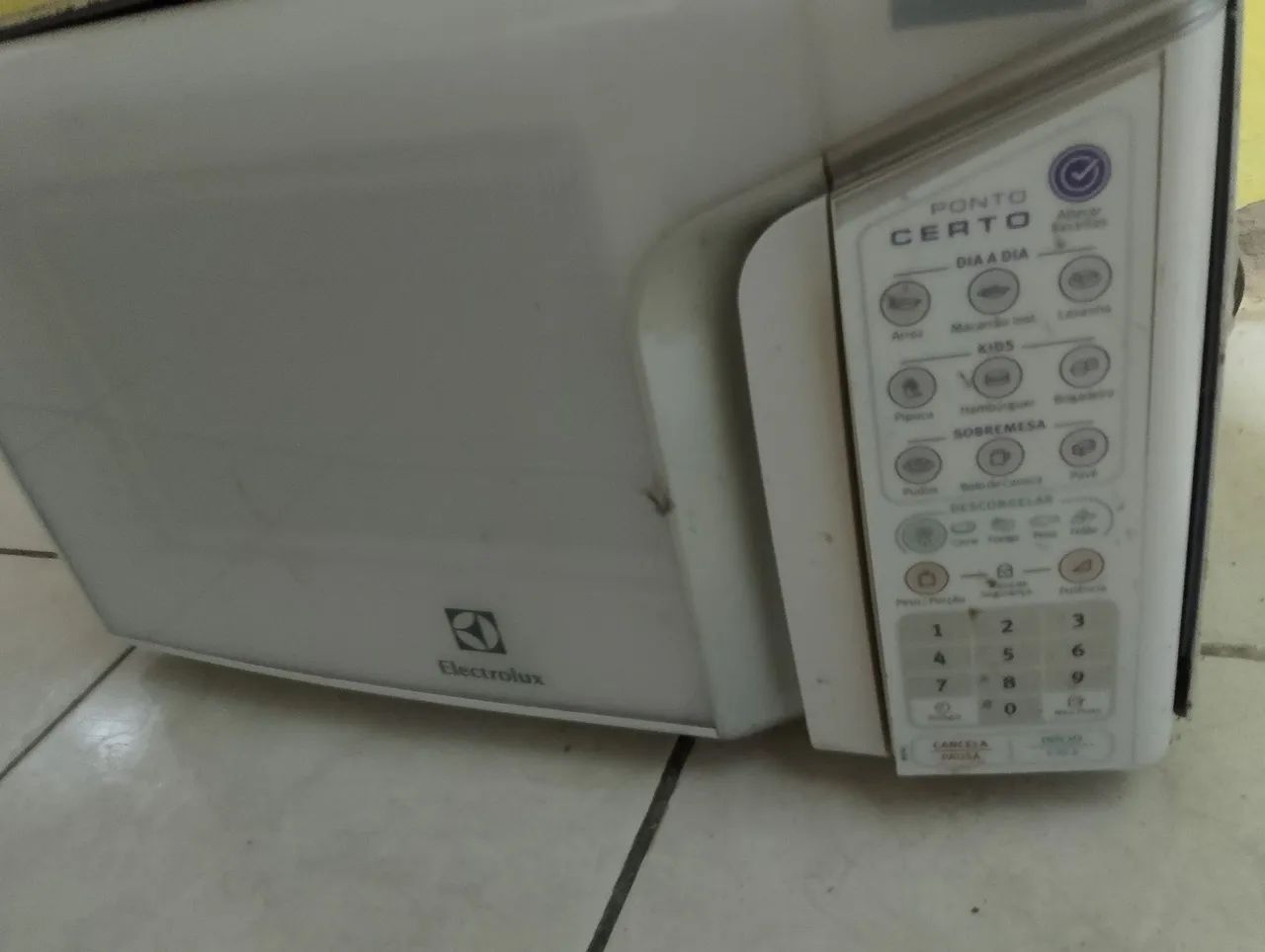 Forno microondas Eletrolux 150