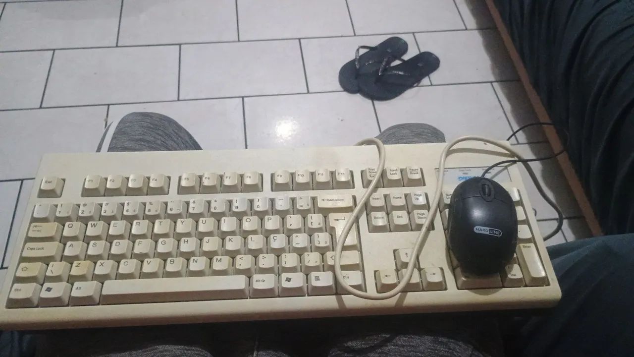 Kit completo de teclado e mouse
