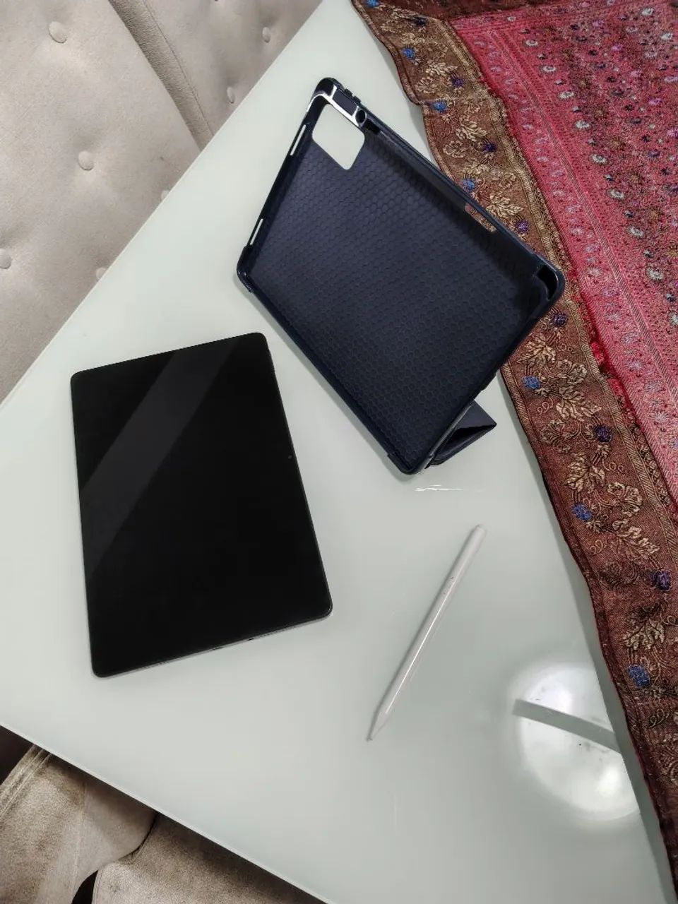 Redmi Pad SE semi-novo com capinha e caneta