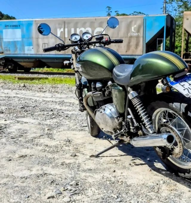 Triumph Thruxton 900 Verde Ano 2015  - Foto 2