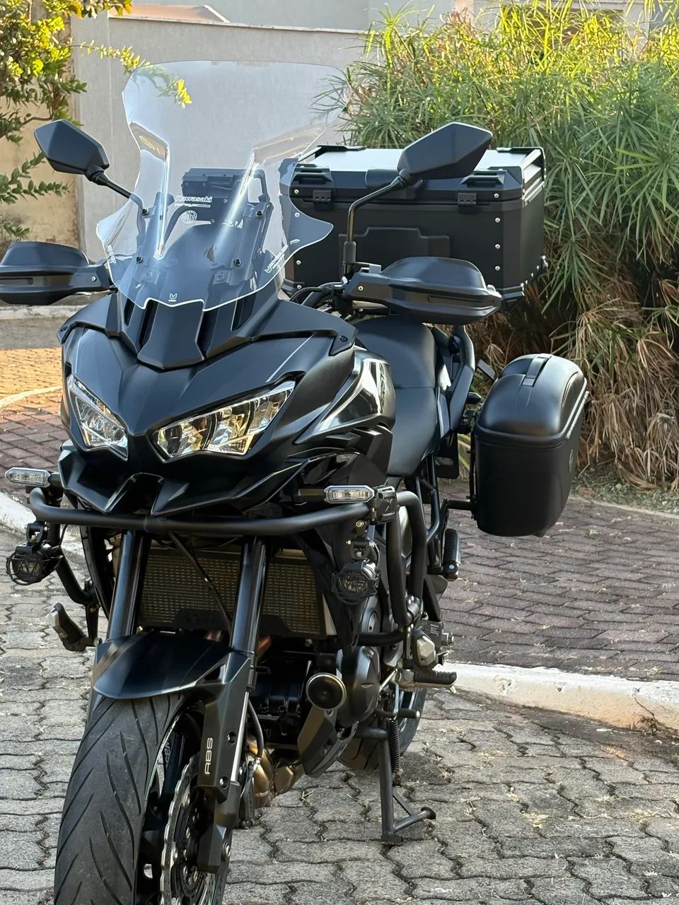 Versys 650 Exclusiva  - Foto 2