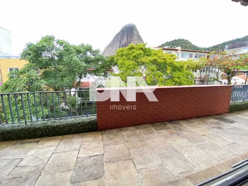 Casa de rua : Duplex / Residencial / Urca