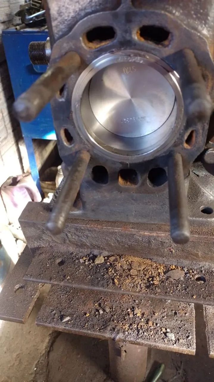 Vendo canoa de canela com motor siquintinha todo feito  - Foto 5