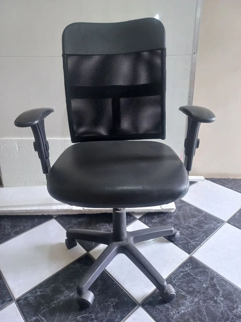Cadeira diretor - Foto 2
