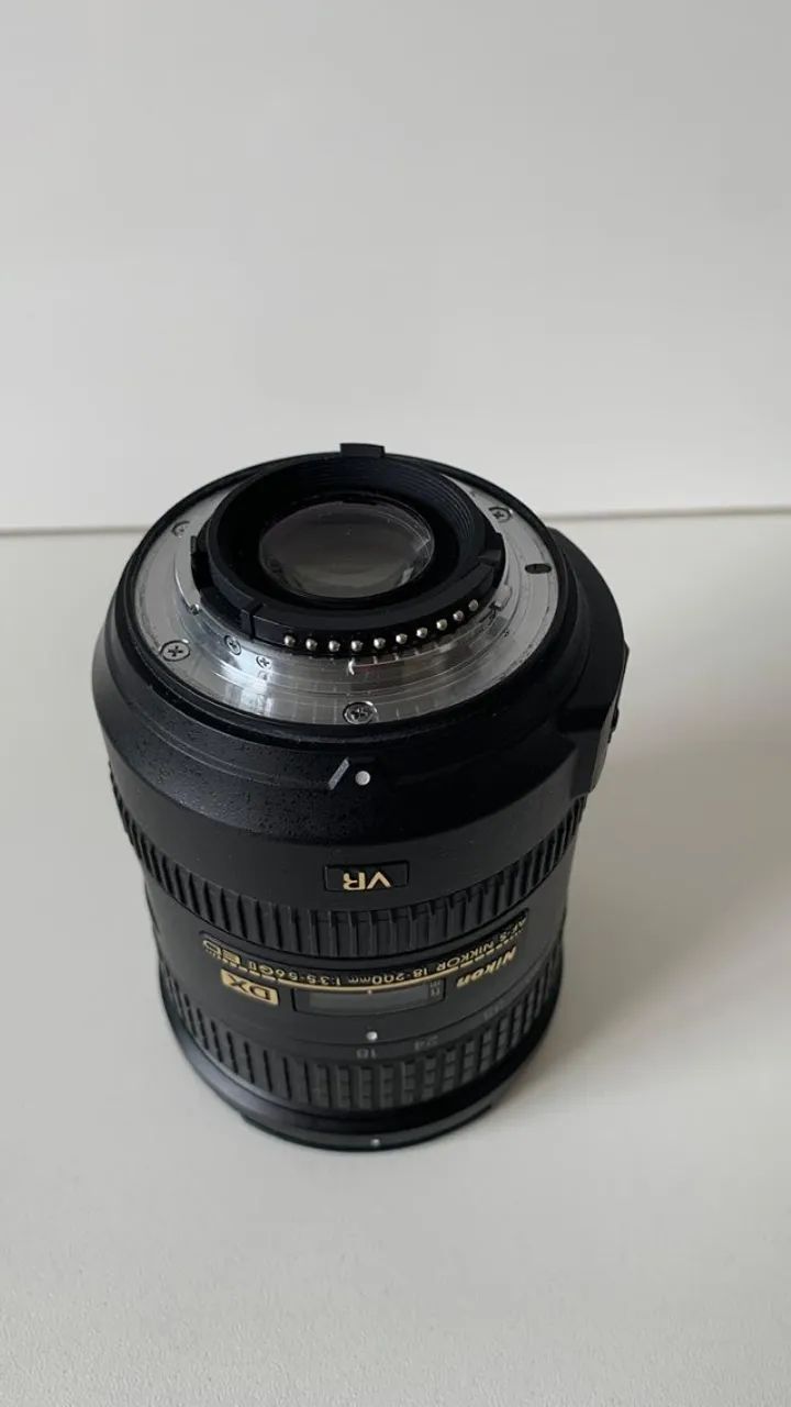 Lente Nikon Af-s Dx 18-200mm F/3.5-5.6g Ed Vr Ii (Usado) - Foto 6