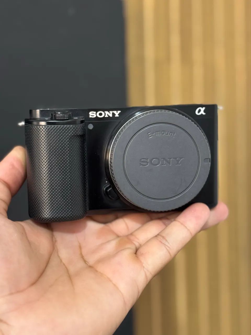 Câmera Sony ZV E10 (somente o corpo) - Foto 3