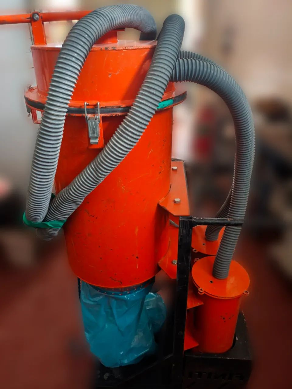 ASPIRADOR INDUSTRIAL FINIT 220v 3600 watts - Foto 3